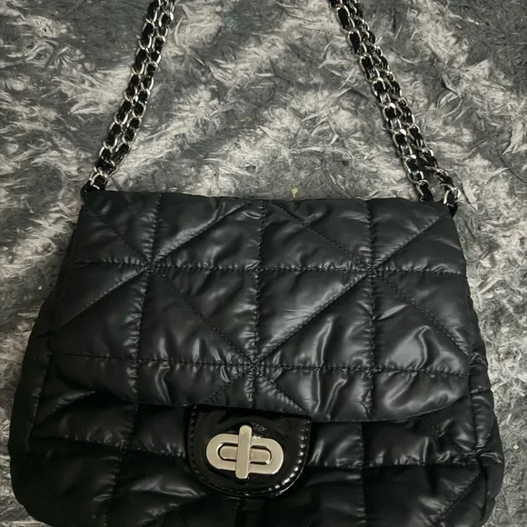 Beautiful shoulder bag !! - Picture 1 of 3